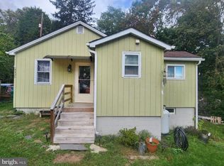 4435 Woodward Dr, Mechanicsburg, PA 17050