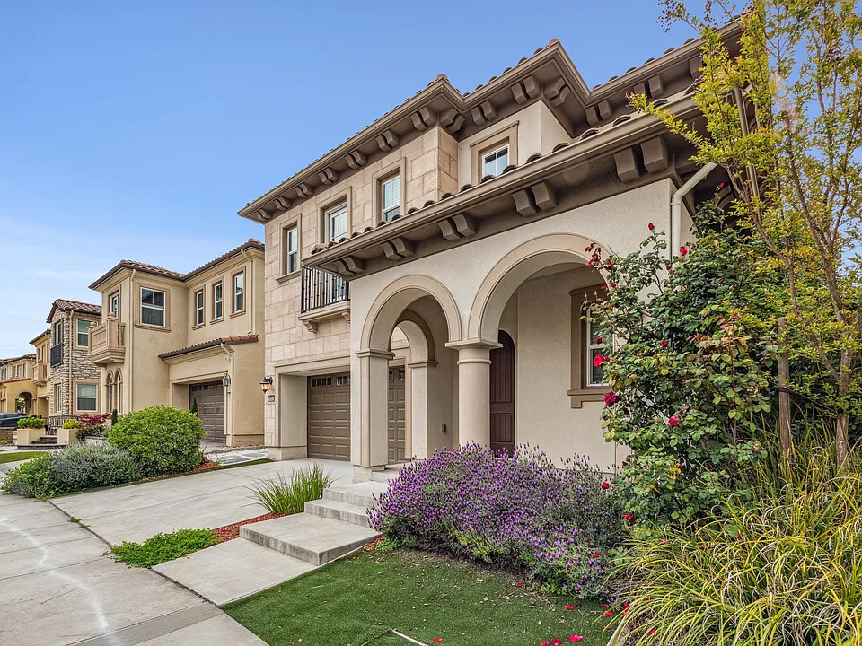 6052 Alpine Blue Dr