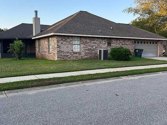 3rd image of 299 Ogden Ct