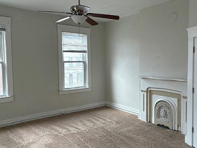 2nd image of 925 Washington Ave #3