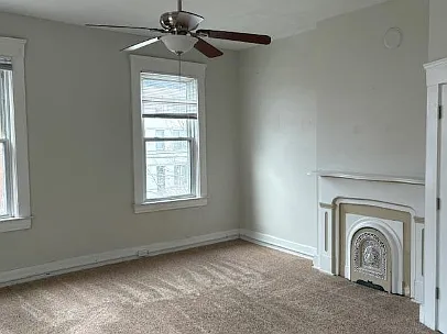 Building Photo - 925 Washington Ave #3