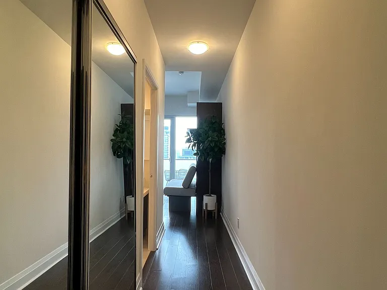 65 Saint Mary St #3708 — Photo 2
