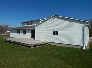 2417 105th Ave, Aledo, IL 61231
