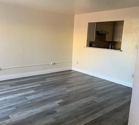 2nd image of 1036 S Central Ave APT 12