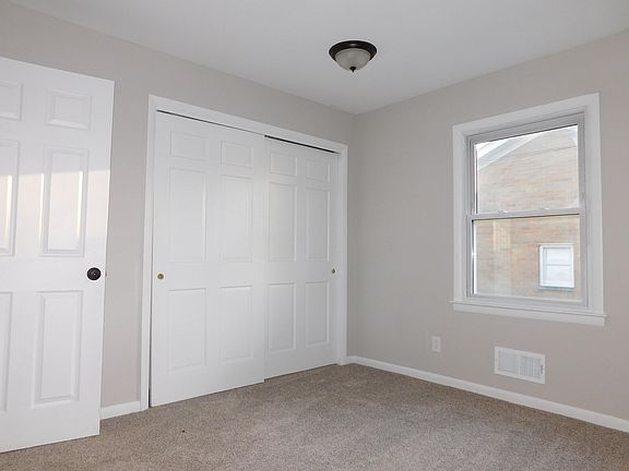 4th image of 2845 E G Ave