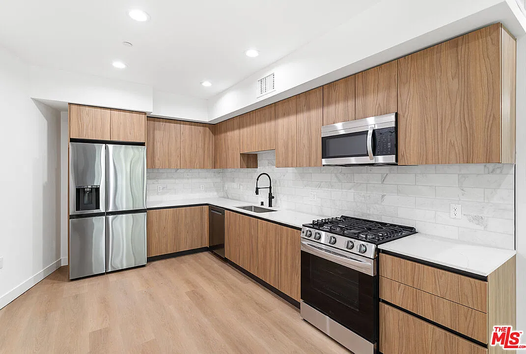 Studio, 1.0 bath, 482 sqft, $2,495 — Photo 1