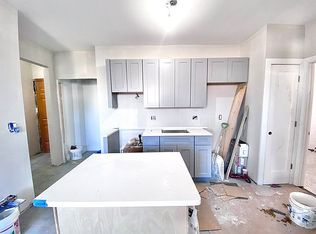 24-60 32nd St #6B, Astoria, NY 11102
