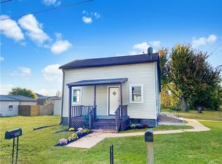 424 N Washington Ave, Crestline, OH 44827