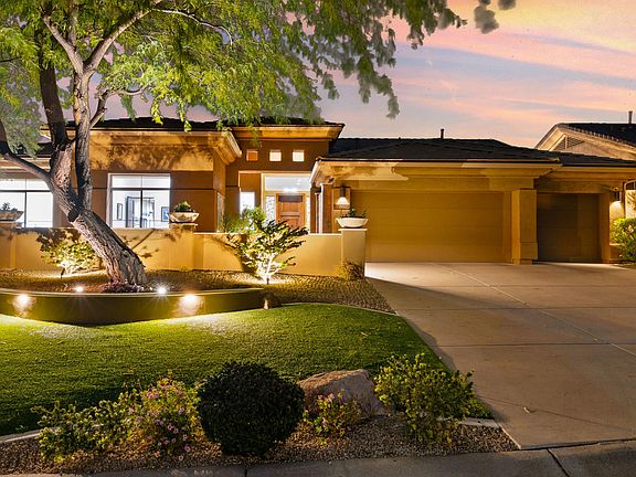 2nd image of 8942 E CALLE DE LAS BRISAS --