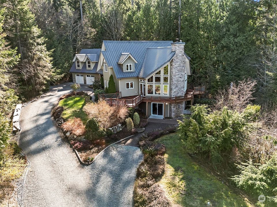 1st image of 864 Summerhill Drive