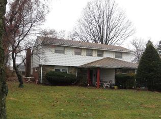 1512 Thornberry Rd, Wyncote, PA 19095