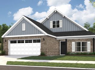 106 Patricia Ct, Enterprise, AL 36330