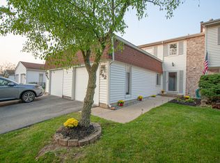 242 Douglass Way, Bolingbrook, IL