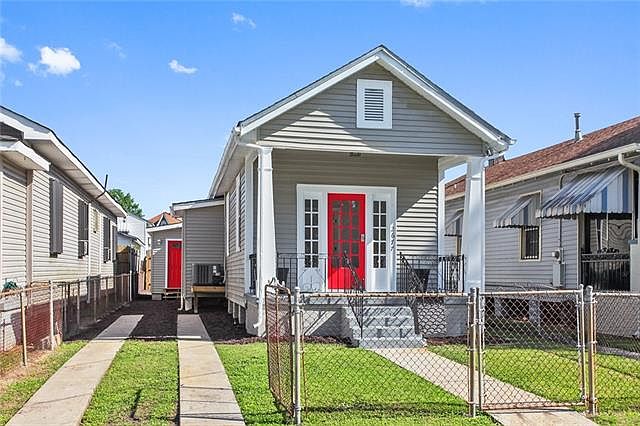 1st image of 2677 Jonquil St
