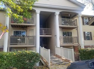 733 Ridgeside Dr APT B, Ballwin, MO 63021