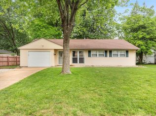 304 Whitehall Dr, O Fallon, IL 62269