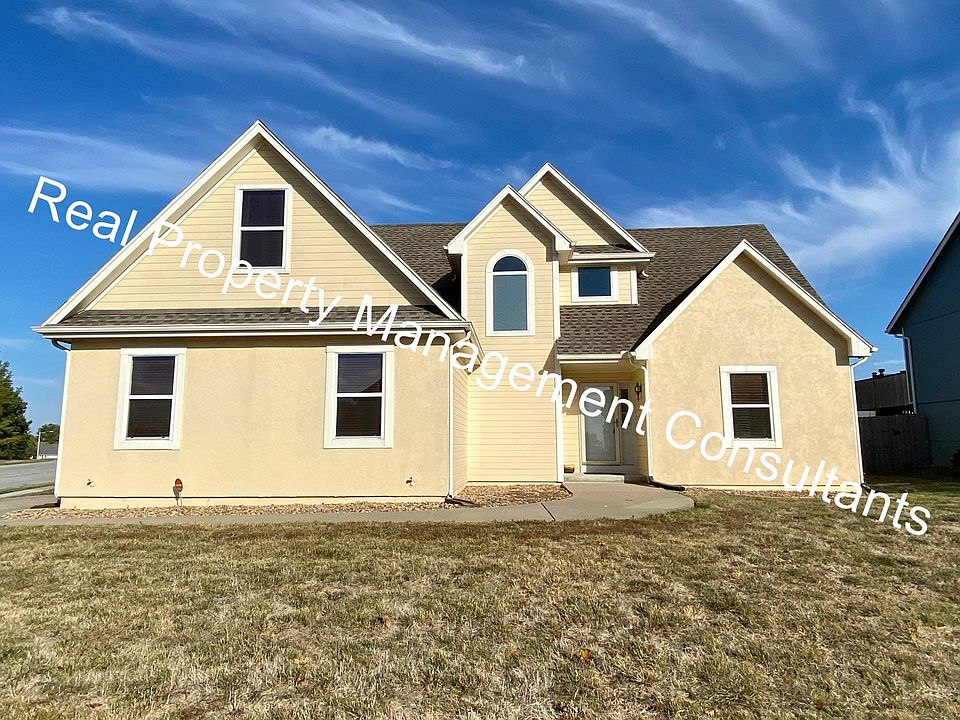 1st image of 5429 NE Holiday Dr