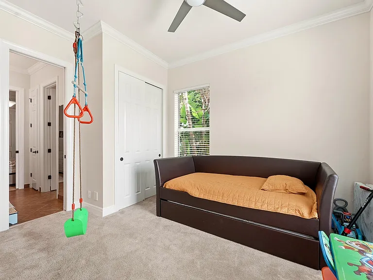851 Edgebrook Ln — Photo 31