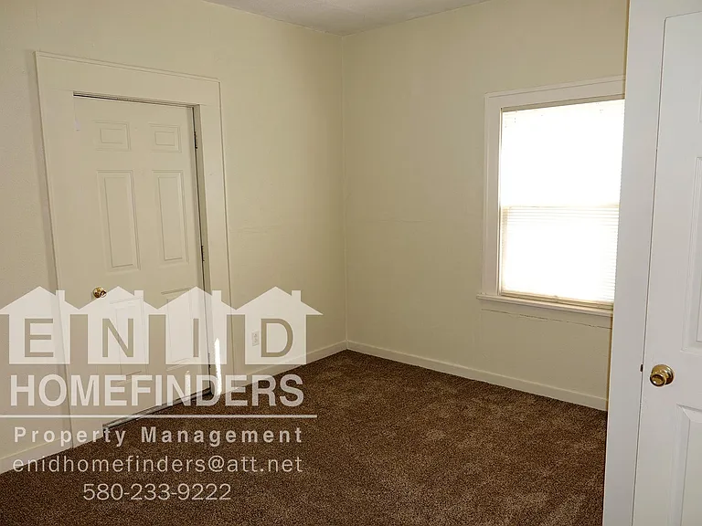 1304 E Park Ave — Photo 7