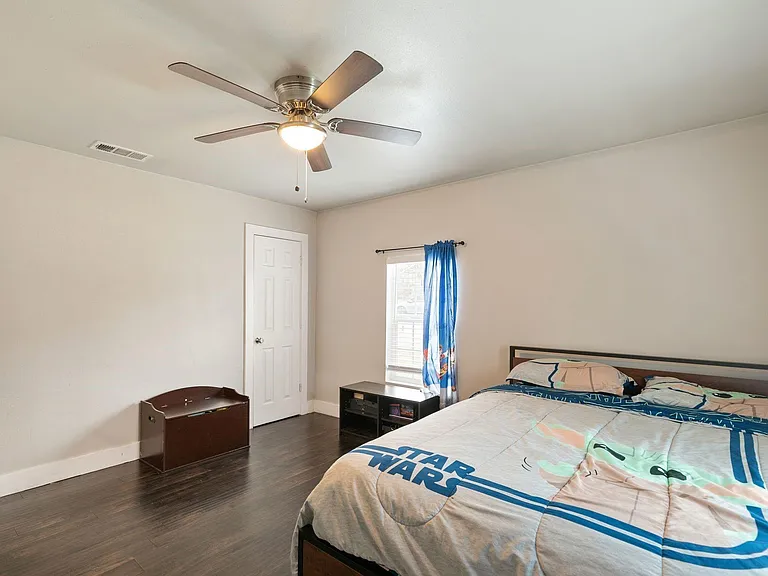 1506 E Waco Ave — Photo 19