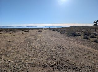 7901 Princess Pat Mine Rd, Adelanto, CA 92301