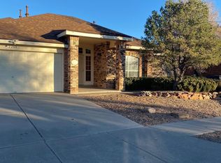2208 Parkwest Dr NW, Albuquerque, NM 87120