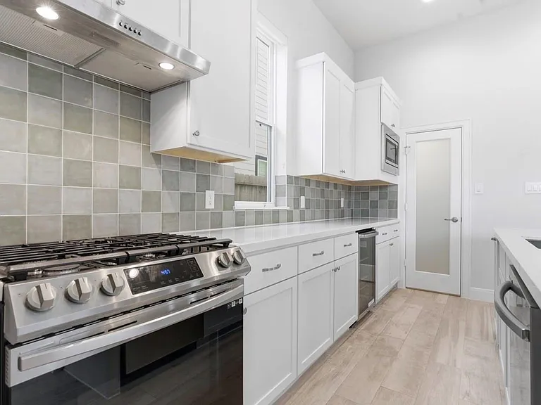 2718 Grand Fountains Dr #H — Photo 17