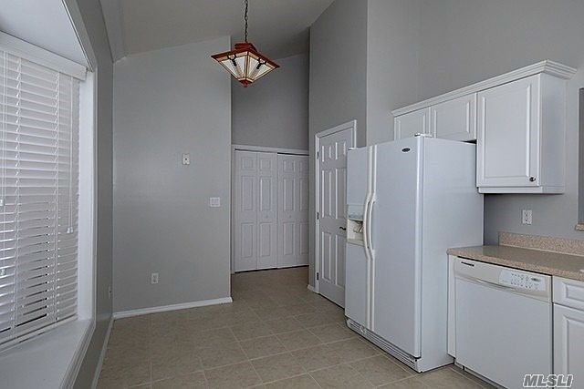 2nd image of 78 Pineview Ln Unit 78