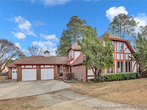 3rd image of 408 Gleneagles Ct