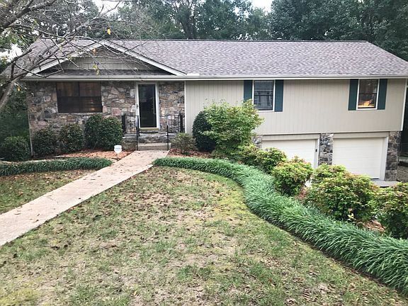 3rd image of 736 Ashley Forest Dr