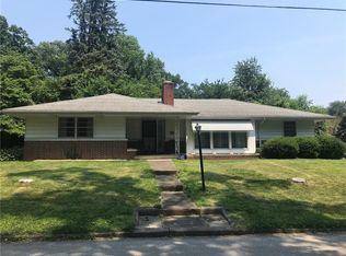 596 S Monroe St, Decatur, IL 62522