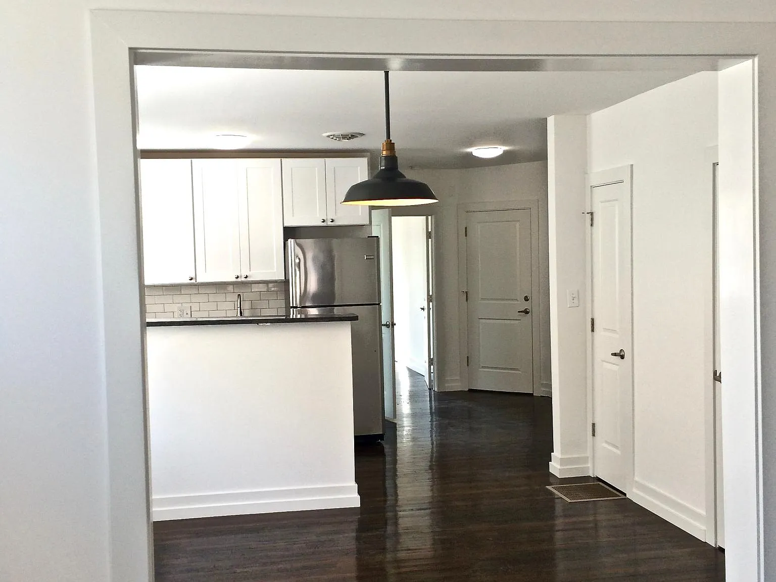 1 bed, $1,195 — Photo 4