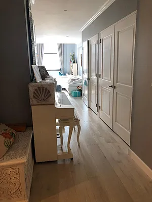 Rented by Oxford Property Group | media 103