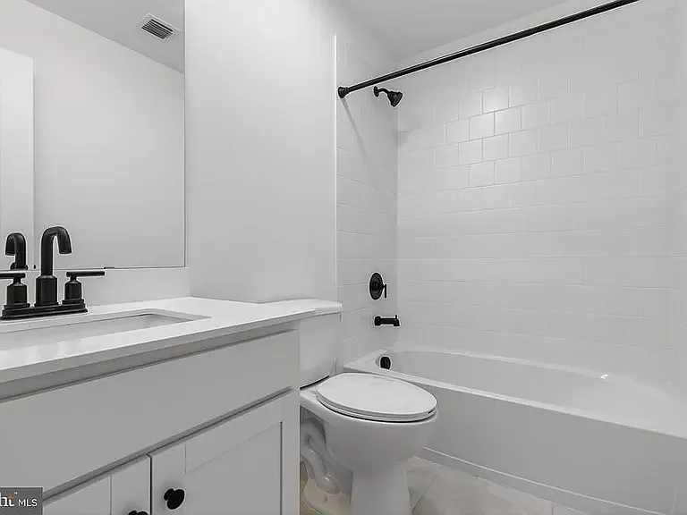 64 Silverbell Ave — Photo 12