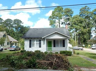 101 W Watson St, Windsor, NC 27983