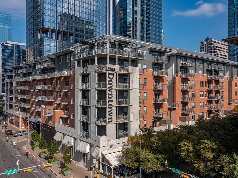Downtown_exterior_building