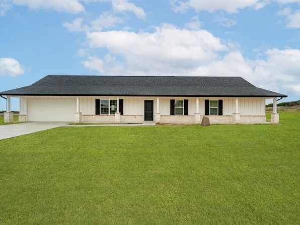 3805 Pine Rd, Poolville, TX 76487