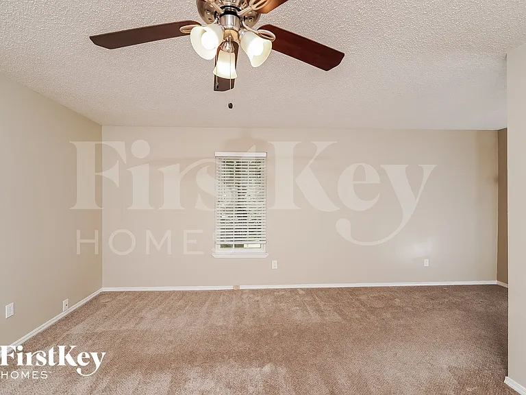 2321 Pentland Dr — Photo 7