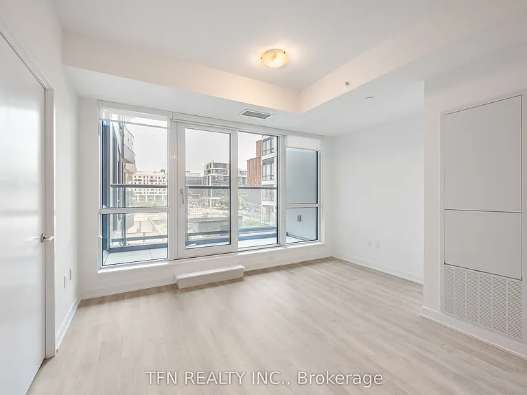 15 Richardson St #411 — Photo 1