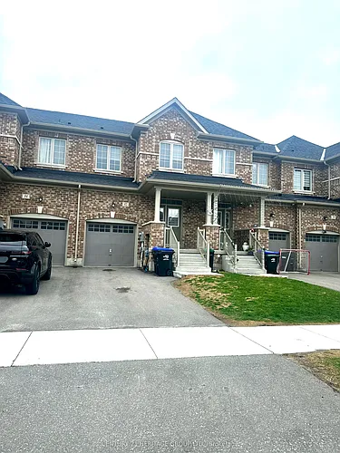 82 Ferragine Cres Photo 1
