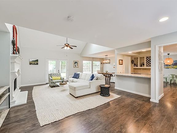 4th image of 1314 Heathwood Dr