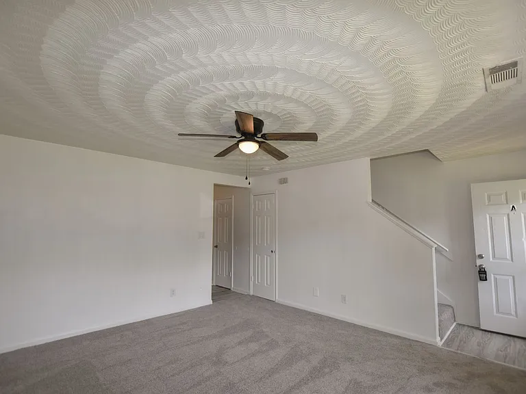 2920 S Cape Henry Ave #A — Photo 7