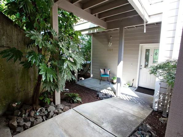 3627 Colony Oaks Dr, Eugene, OR 97405
