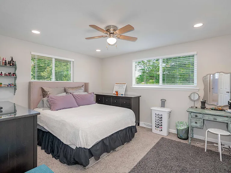 6575 W Cedar Ave — Photo 10