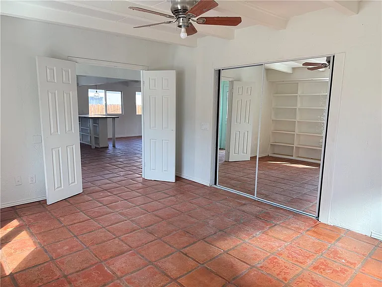 54066 Avenida Velasco — Photo 6