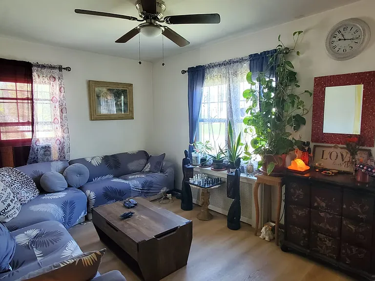 39 Hunt St #39 — Photo 6