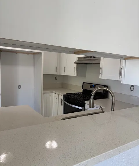 240 W Santa Cruz St #101 — Photo 2