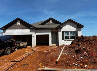 315 Sandy Oak Dr, Harvest, AL 35749