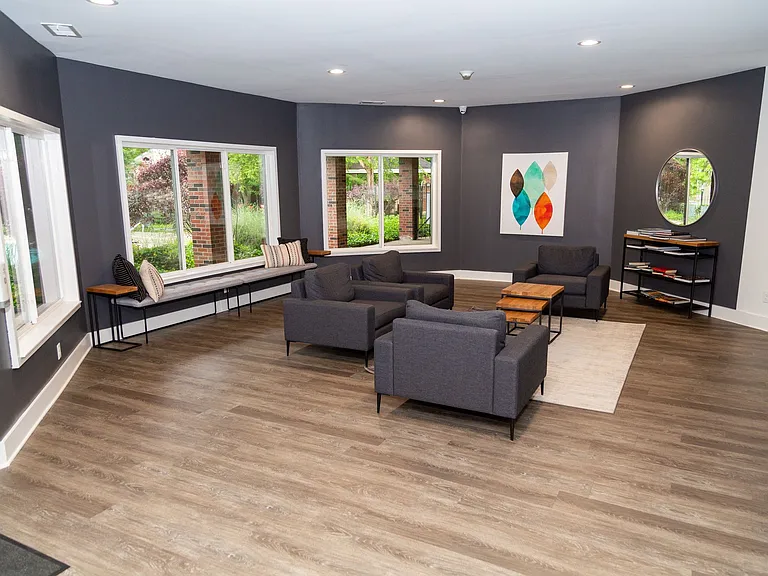 Sunbrook Apartments — Photo 12