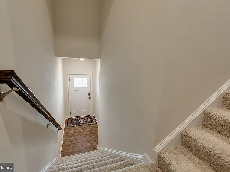 7989 Patterson Way — Photo 5